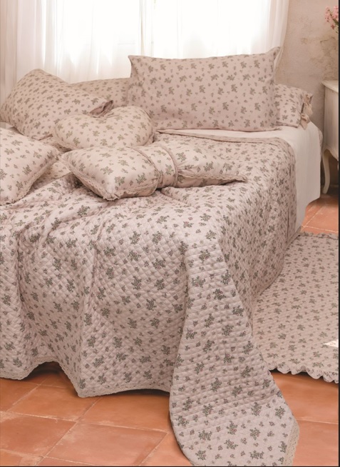 Trapuntino matrimoniale CUOR DI MAGNOLIA - 260x260 + 2 federe 50x80 cm - L'Atelier17